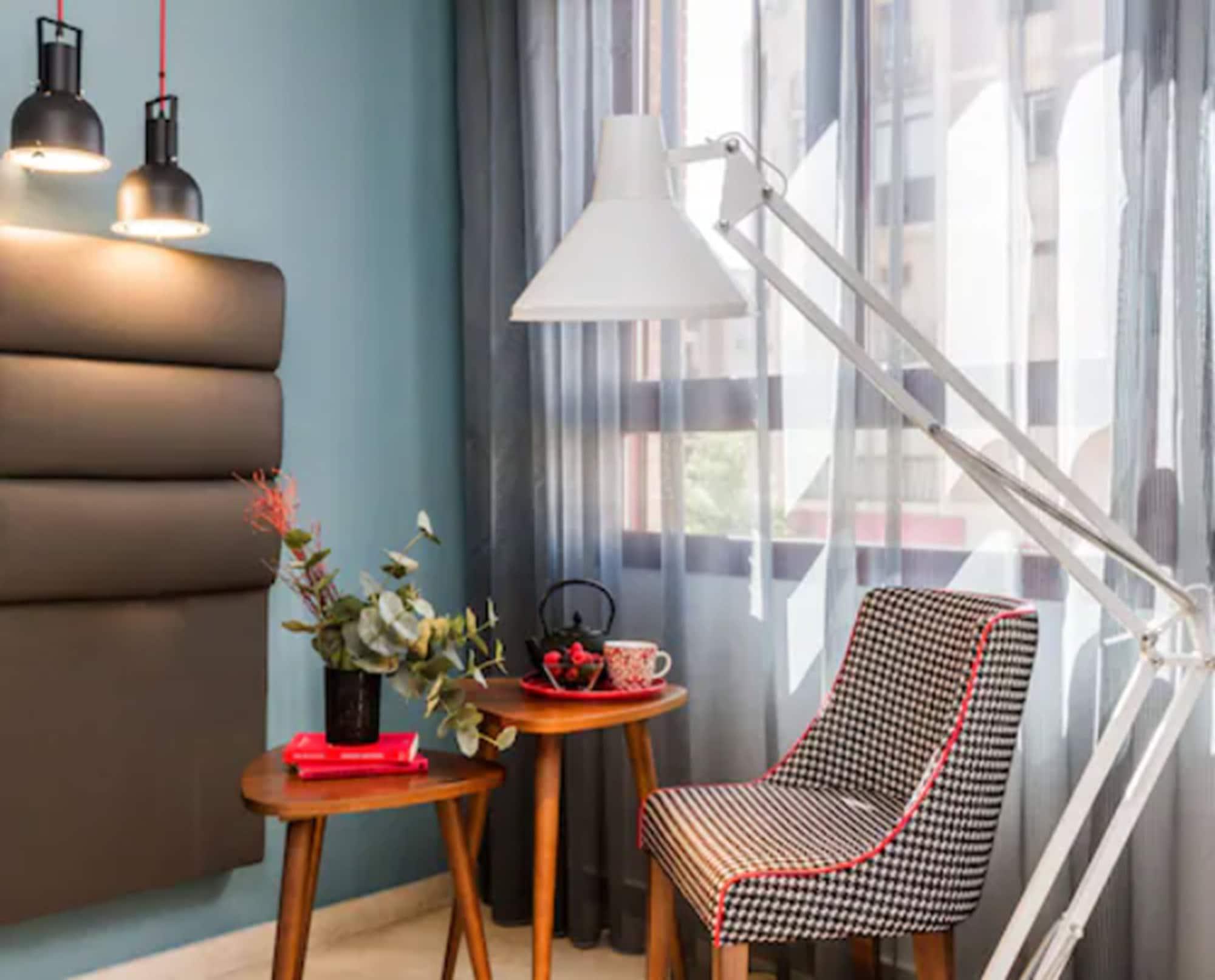 Hotel Pamplona Plaza Kültér fotó