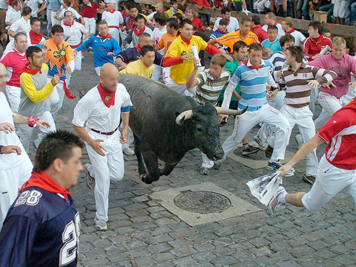 Hotel Pamplona Plaza Kültér fotó