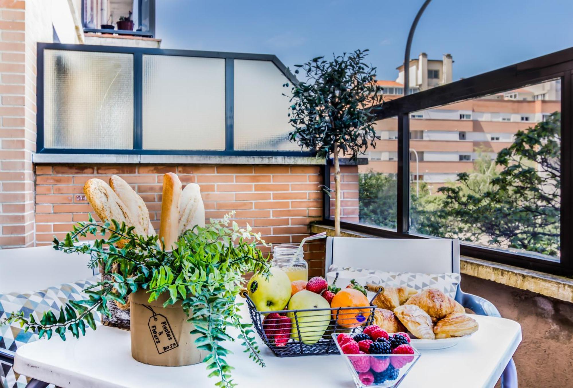 Hotel Pamplona Plaza Kültér fotó